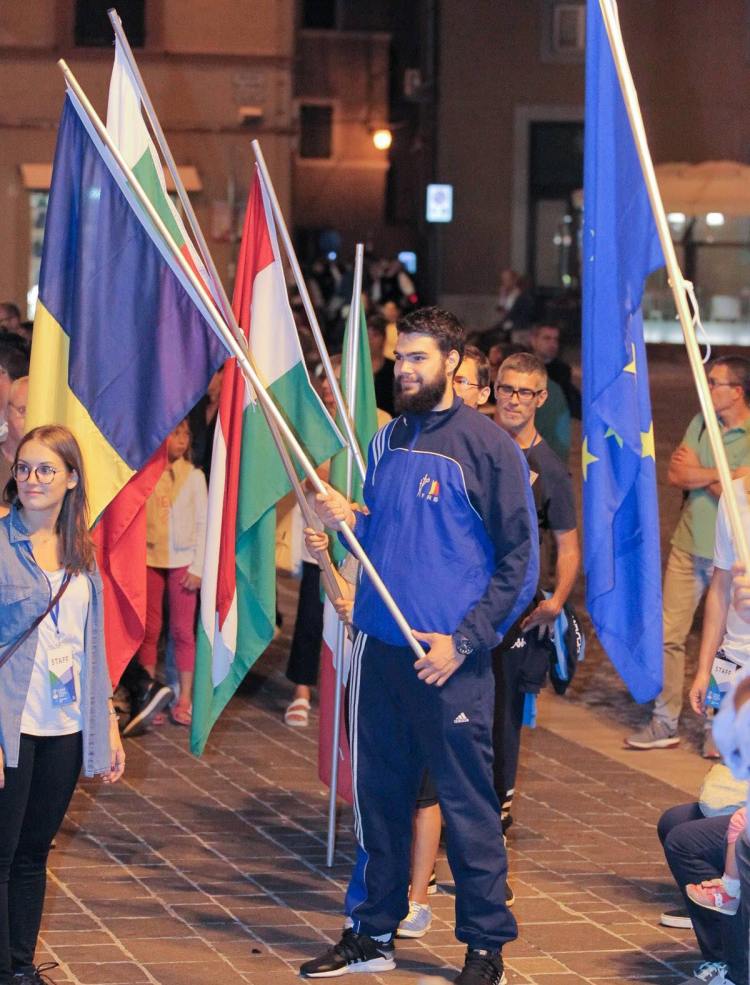 41974140_1045542642288439_5556088303922446336_o